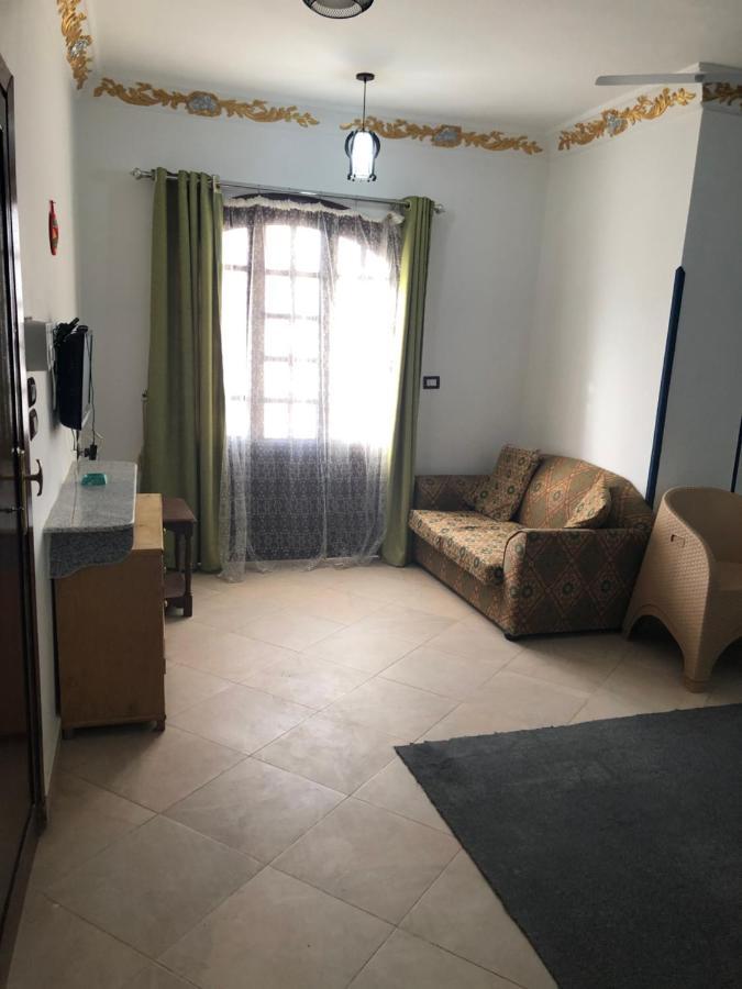 Apartamento The Brown House Luxor Exterior foto