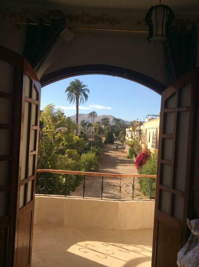 Apartamento The Brown House Luxor Exterior foto
