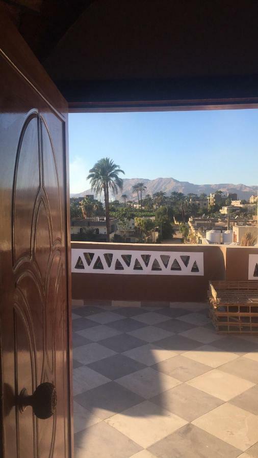 Apartamento The Brown House Luxor Exterior foto
